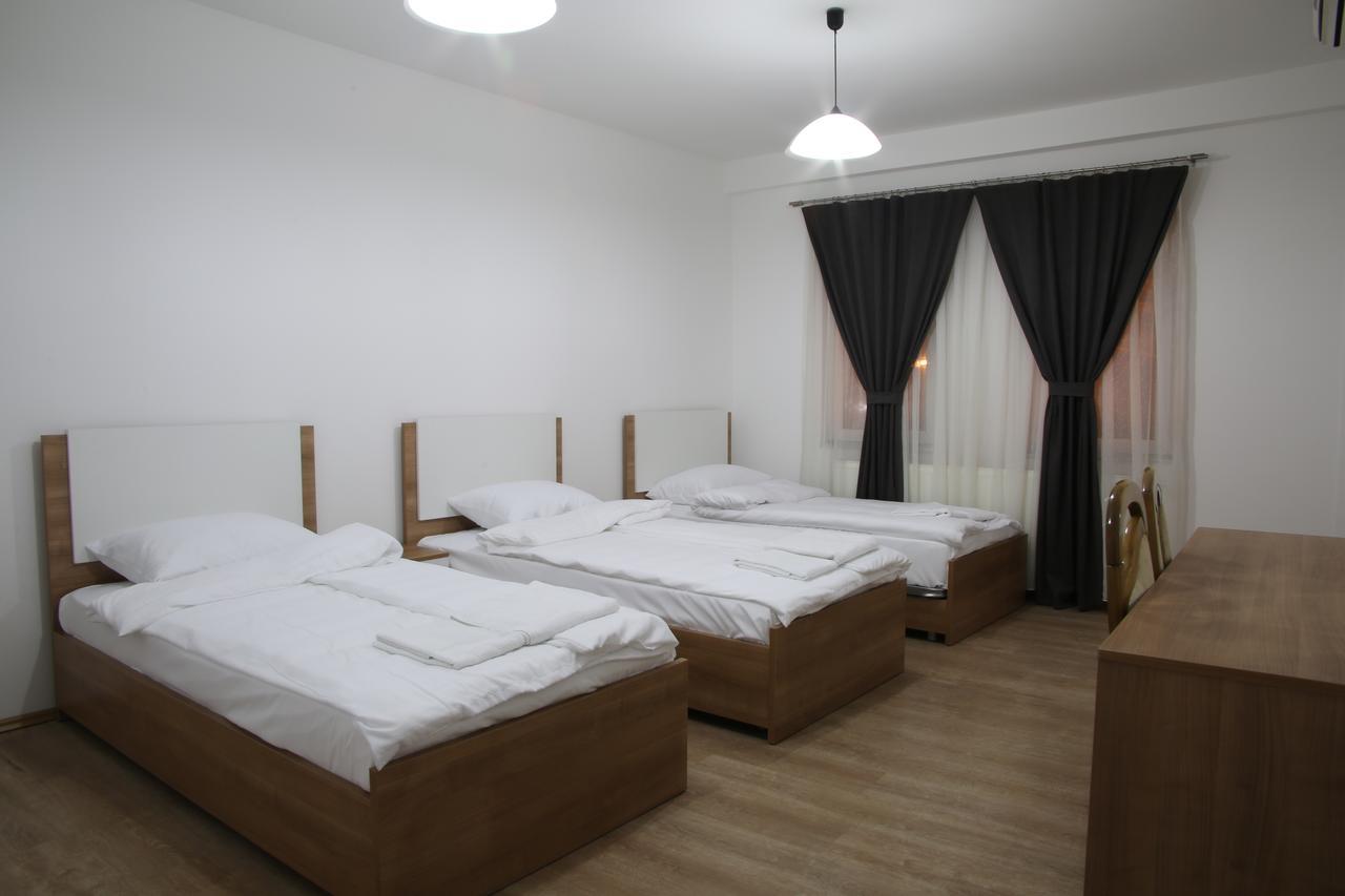 Hotel Rio Πρίστινα Εξωτερικό φωτογραφία