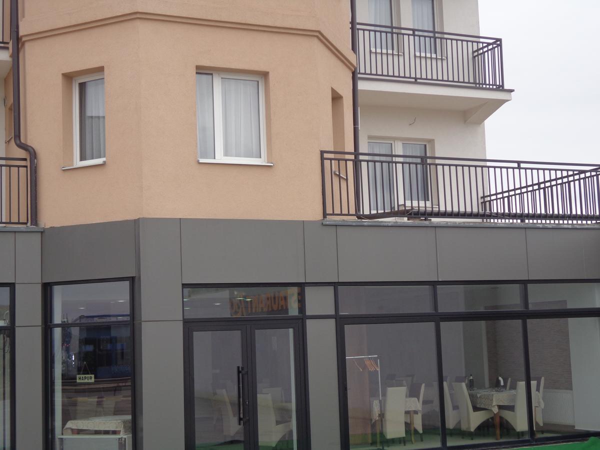 Hotel Rio Πρίστινα Εξωτερικό φωτογραφία