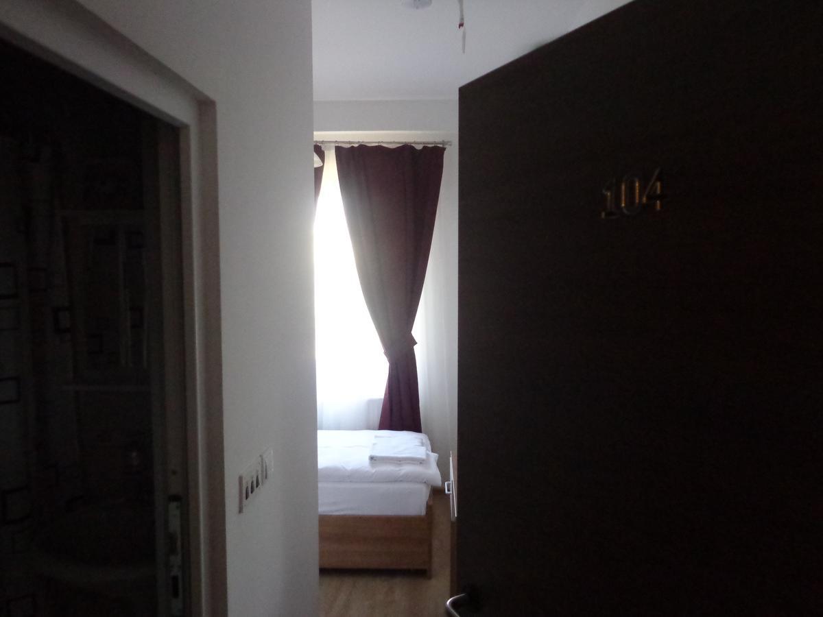 Hotel Rio Πρίστινα Εξωτερικό φωτογραφία