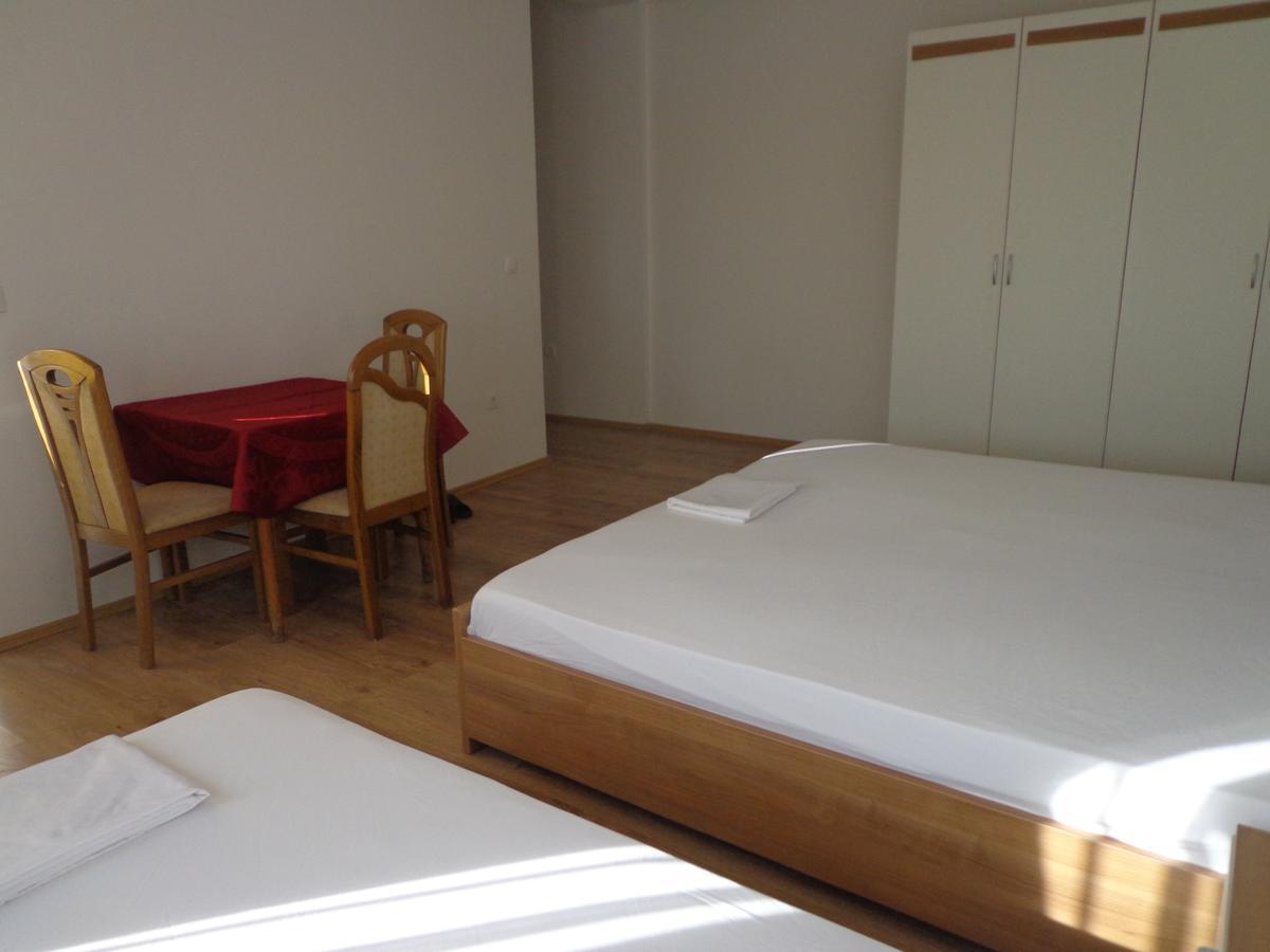 Hotel Rio Πρίστινα Εξωτερικό φωτογραφία