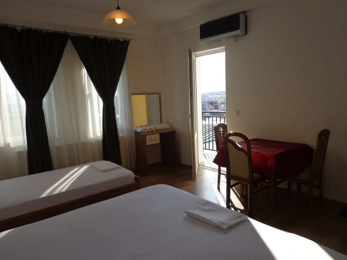 Hotel Rio Πρίστινα Εξωτερικό φωτογραφία