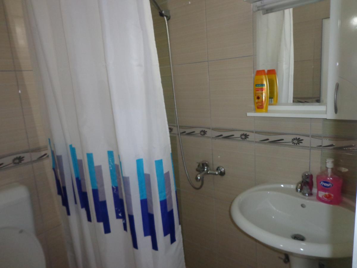 Hotel Rio Πρίστινα Εξωτερικό φωτογραφία