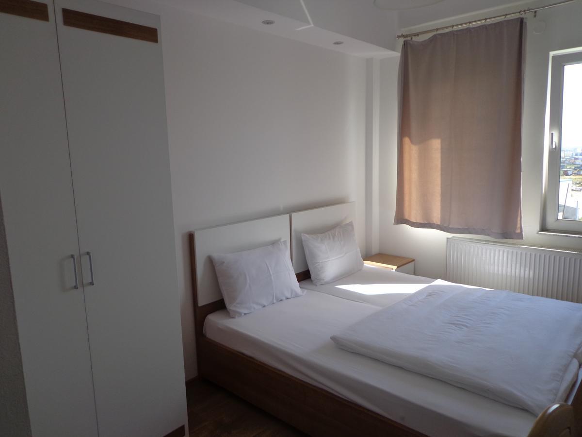Hotel Rio Πρίστινα Εξωτερικό φωτογραφία